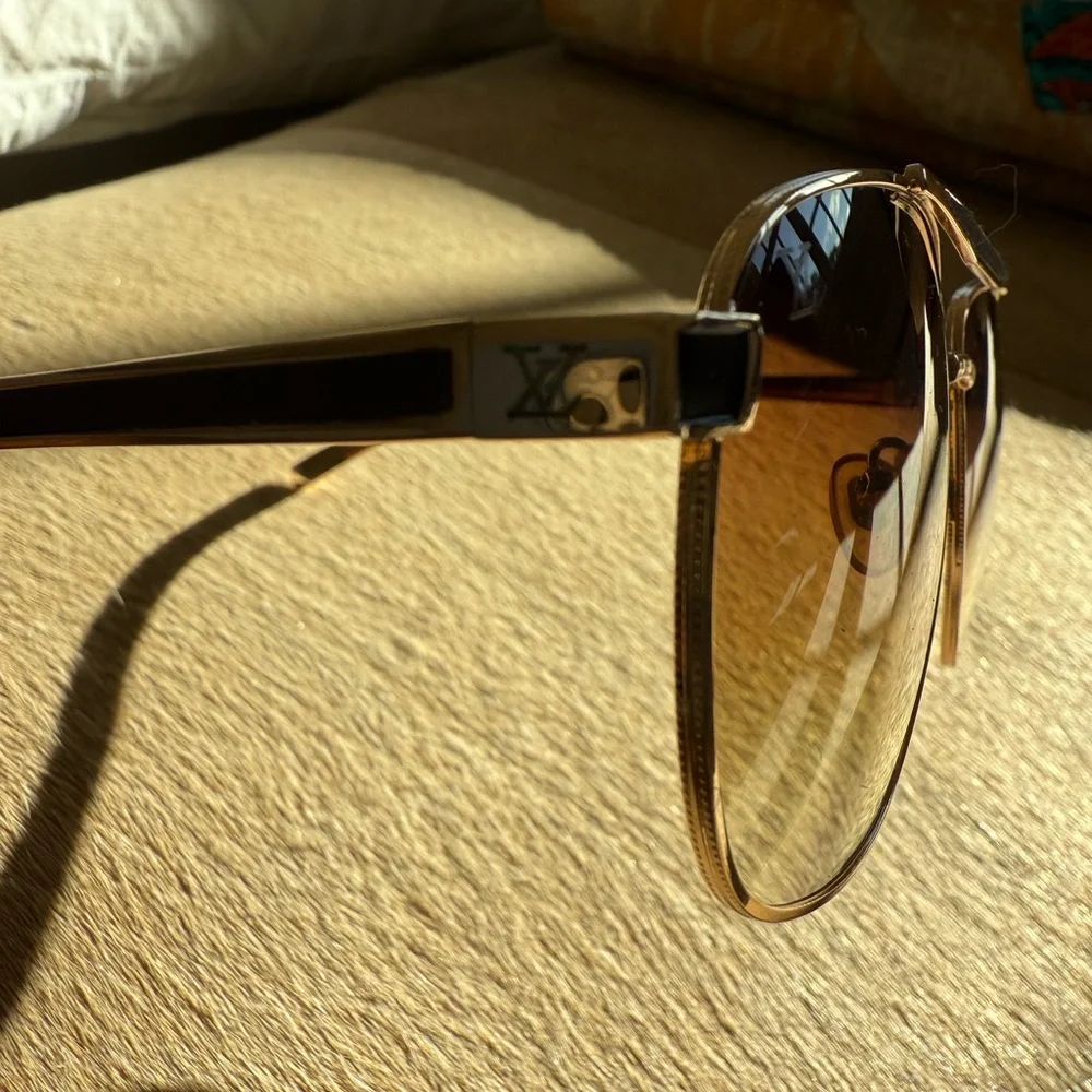 Louis Vuitton Vintage Aviator sunglasses London two tone yellow great condition - Picture 7 of 11